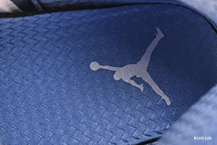 DV1310-401 “UNC” 5 Jordan Air 1216